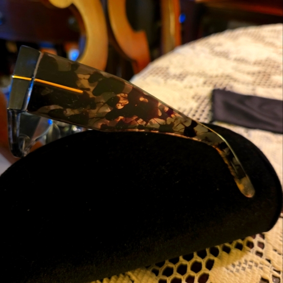 ✅TOM FORD SUNGLASS, OVER SUNDAY! TOM FORD💯🌹 SALE EXPIRES SUNDAY 5PM WEST COAST - Picture 7 of 7